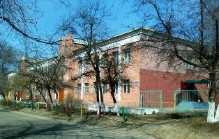 Школа №20 Астрахани.jpg