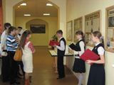 Экскурсия по гимназии для участников Вторых Малых Свято-Трифоновских чтений, 23 октября 2008 г.jpg