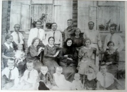 Семья Смольникова С 1939 г.jpg