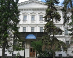 Губернаторский дворец (1841, архитектор Шарлемань И.И.). С 1992 года здесь находится Нижегородский государственный художественный музей