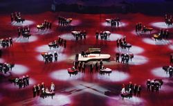 Выступление пианиста Дениса Мацуева на церемонии закрытия Олимпиады в Сочи.jpg