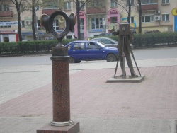 Памятник Пермяк - соленые уши.JPG